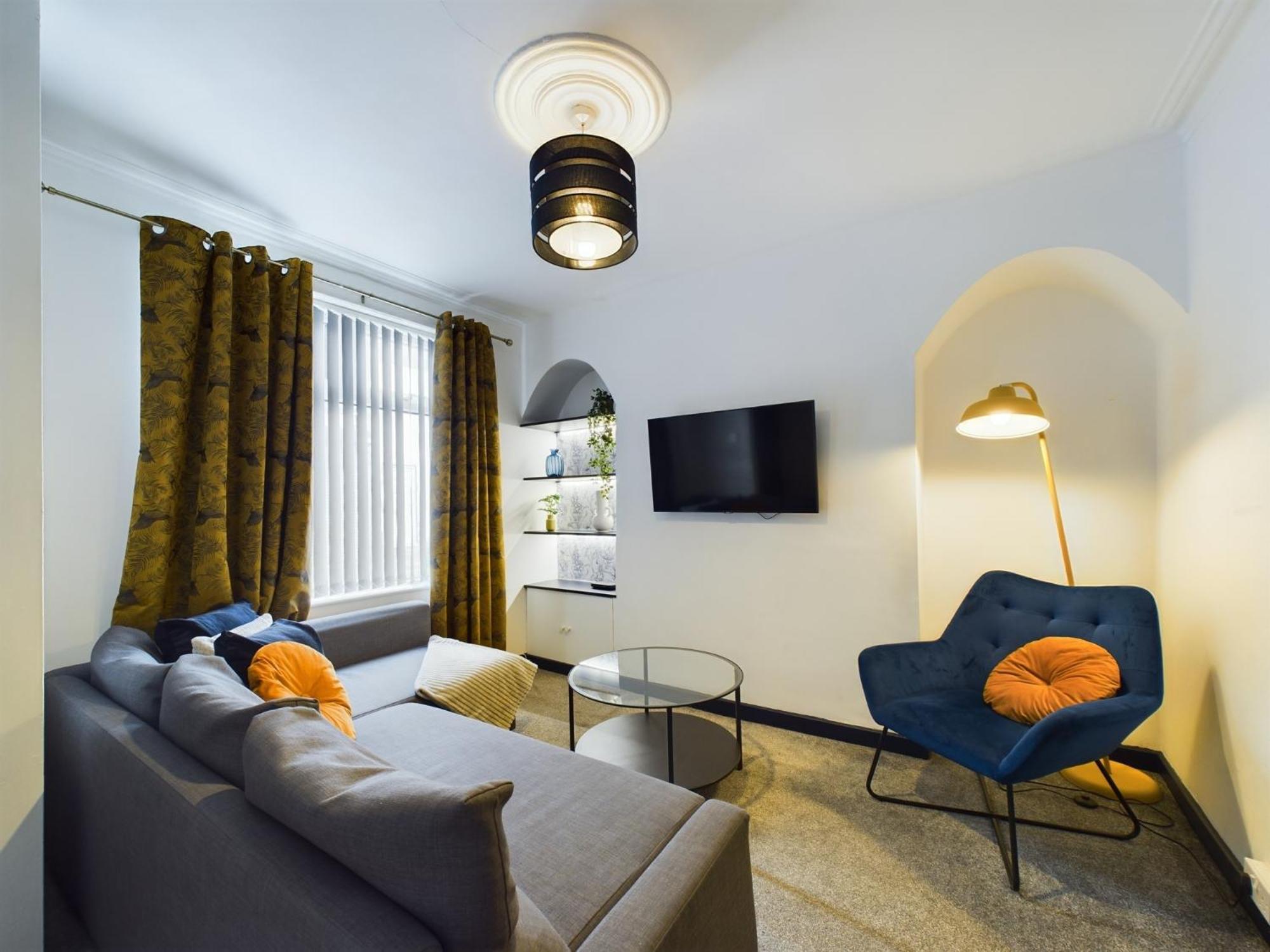 Charming Apartments - Cosy Retreat - Short Drive To City Centre - Free Parking 利物浦 外观 照片